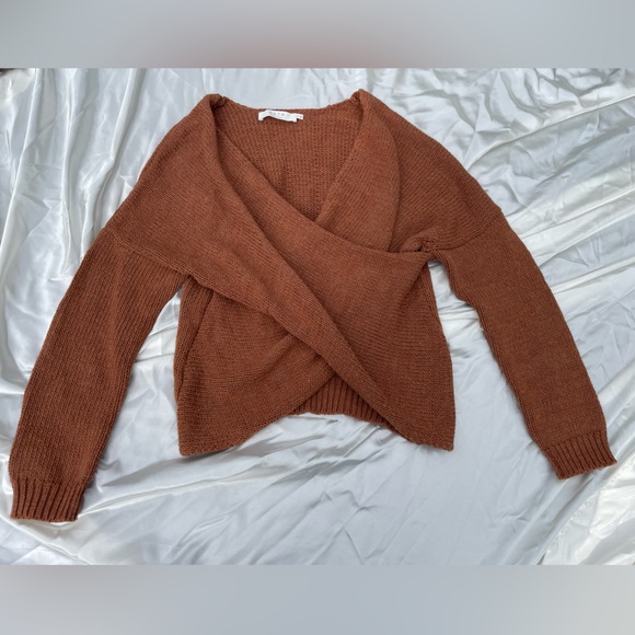 ASTR The Label Nordstrom’s Woman’s Burnt Orange Autumn Fall Woman’s Sweater - Picture 2 of 2